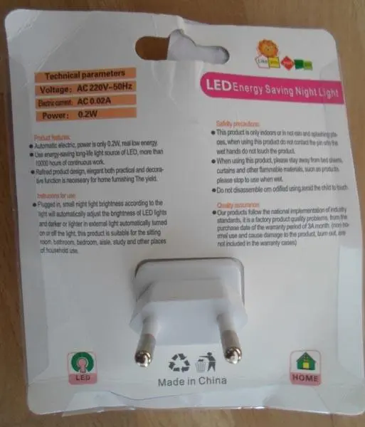 Foto do aviso oficial: LED Energy Saving Night Light Luz da noite do diodo emissor de luz — risco: Choque elétrico