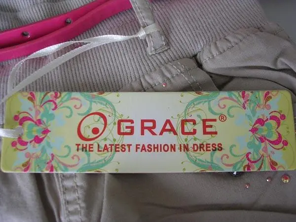 Photo de l’avis officiel: Grace Pantalons pour filles — risque: Étouffement
