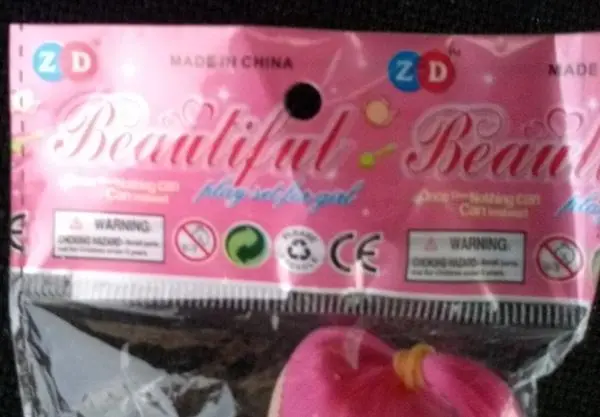 Foto do aviso oficial: Zd Beautiful Boneca de plástico — risco: Químico