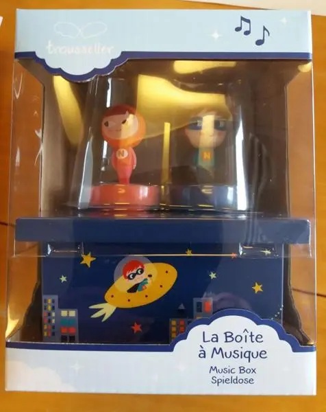 Photo de l’avis officiel: Trousselier Boîte à Musique ‘Dancing hero’ — risque: Étouffement