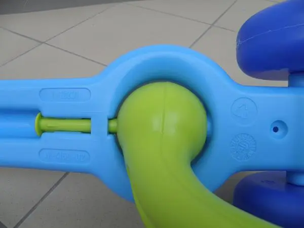 Photo de l’avis officiel: Big roller Scooter jouet — risque: Blessures
