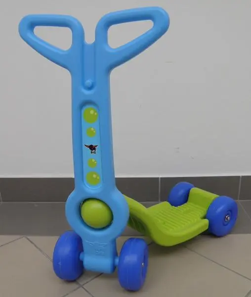 Photo de l’avis officiel: Big roller Scooter jouet — risque: Blessures