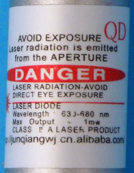 Foto aus der offiziellen Meldung: QD Laserpointer — Risiko: Sehschaden