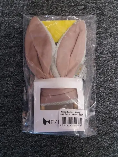 Photo de l’avis officiel: Fabelab Animal Teether - Bunny Dentelle de bébé — risque: Étouffement
