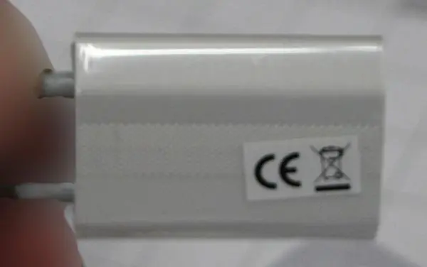 Photo de l’avis officiel: Kit chargeur câble type C 1M (DC 5V 1A) Kit de chargeur — risque: Choc électrique & Incendie