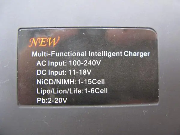 Foto aus der offiziellen Meldung: Maxpro Multi-Functional Intelligent Charger Batterieladegerät — Risiko: Elektrischer Schlag