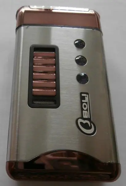 Photo de l’avis officiel: BOLI Razor Technology Quality Life Rasoir électrique — risque: Choc électrique