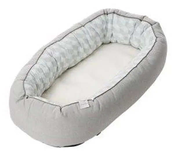 Photo from the official notice: BabyDan Cuddle Nest Ergo — suffocation risk