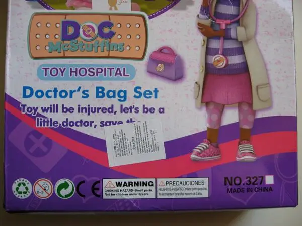 Photo de l’avis officiel: Doc McStuffins Toy Hospital - Doctor's Bag Set Ensemble de poupées en plastique — risque: Risque chimique