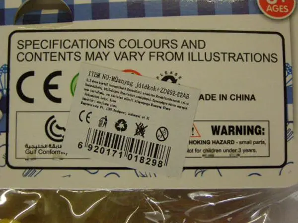 Photo de l’avis officiel: Zd Educational Toys Poupée en plastique avec accessoires — risque: Risque chimique