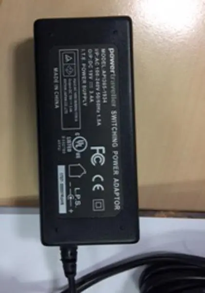 Photo de l’avis officiel: Power traveller Power Gorilla Charger and Power traveller Mini G Adaptateur d’alimentation électrique — risque: Choc électrique