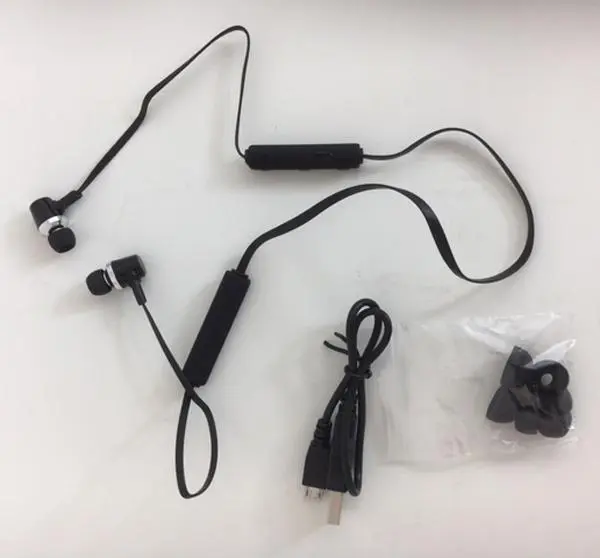 Foto dell’avviso ufficiale: Sport Earphone Auricolari — rischio: Ambiente
