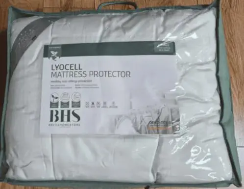 Photo from the official notice: BHS Lyocell Mattress Enhancers — fire risk