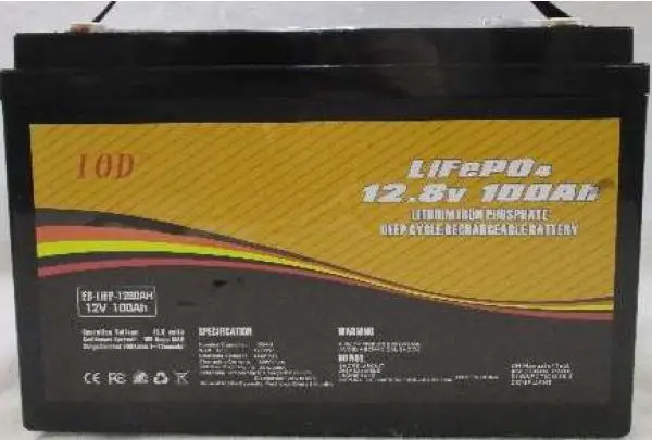 Photo from the official notice: BOOW LiFePO4 Leisure Battery sold via Amazon — fire risk