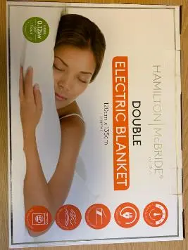 Photo from the official notice: Hamilton McBride Single, Double and King Size Electric Blankets — fire risk