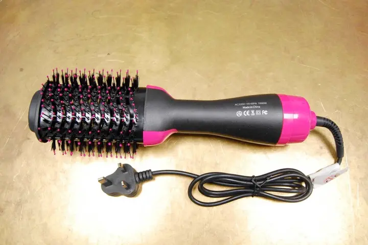 Photo from the official notice: Hot Air Hair Dryer brush and styler sold via Amazon (ASIN: B09XF4CMKJ) — fire & burns risk