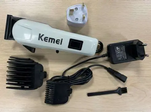 Photo from the official notice: Kemei KM-809A Hair Clippers — electric shock risk