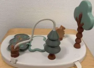 Photo from the official notice: Maxi Cosi Jay Plus Removable Tray — choking risk