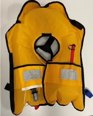 Photo from the official notice: Navy Automatic Inflatable Life Jacket 150N sold via AliExpress — drowning risk