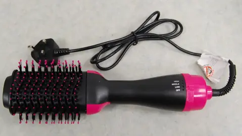 Photo from the official notice: One Step Hair Dryer and Styler sold via Amazon (ASIN: B096FY8LXP) — fire & burns risk