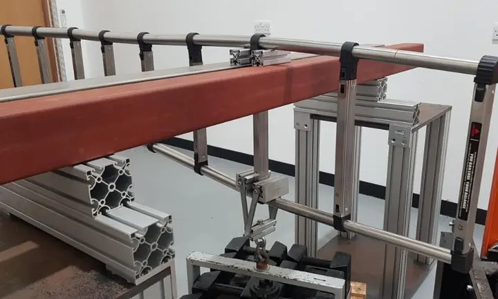 Photo from the official notice: 3.8M Telescopic Ladder — falls risk (2402-0010)
