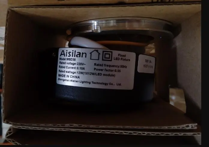 Photo from the official notice: Aisilan Surface Mounted Spotlight MSD38 sold via Amazon — electric shock risk