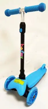 Photo from the official notice: Beleev Kids 3 Wheel Kick Scooter sold via Amazon — falls risk