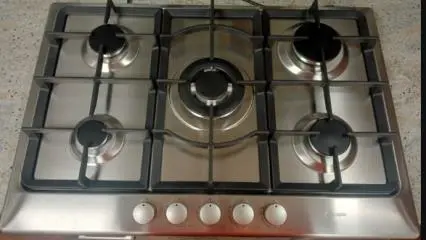 Photo from the official notice: Caple Gas Hobs — fire & burns risk