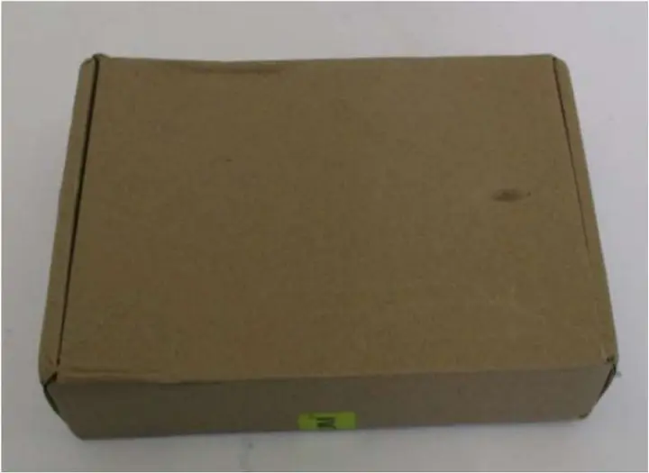 Photo from the official notice: Ftewum replacement AC laptop adapter sold via AliExpress — electric shock risk