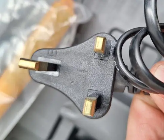 Photo from the official notice: Hammer Drill sold via Amazon — fire risk