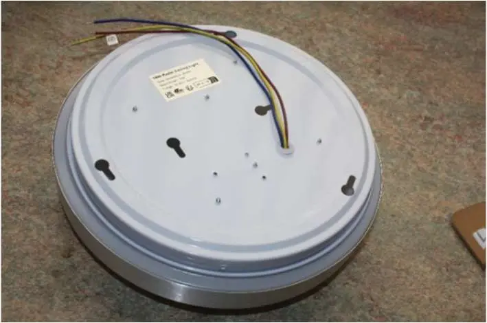Photo from the official notice: LED Ceiling Light sold via Amazon — electric shock risk (2312-0004)