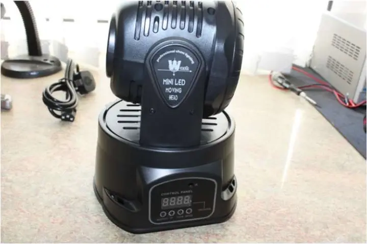 Photo from the official notice: LED Stage Light ZQ-B136 — electric shock risk