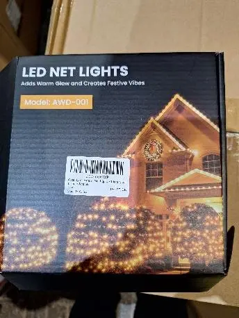 Photo from the official notice: GIZMIFY LED String Lights sold via Amazon — fire risk