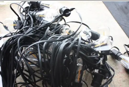 Photo from the official notice: LONIUTO LED String Lights sold via Amazon — electric shock risk