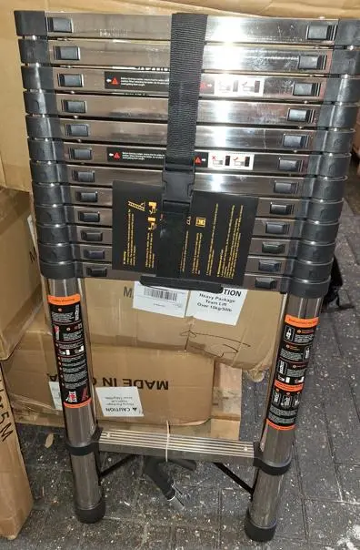 Photo from the official notice: Ningbo Foreign Trade Co Ltd 5M Telescopic Steel Ladder — falls risk