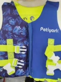 Photo from the official notice: Petiyark Neoprene Swim Vest sold via Amazon — drowning risk