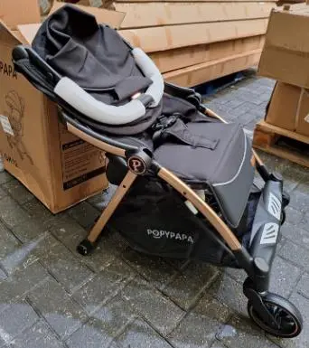 Photo from the official notice: Popypapa Baby Stroller with Car Seat GK12 — choking risk