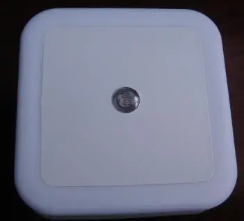Photo from the official notice: Selcouth Yyds LED Night Light sold via Amazon — fire risk