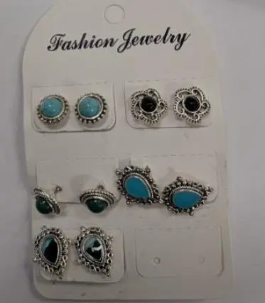 Photo from the official notice: Set of Five Black and Green Earrings sold via Klassywear — chemical risk