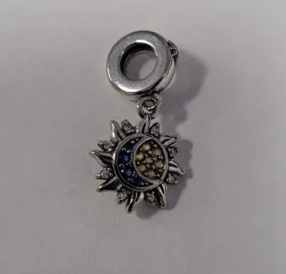 Photo from the official notice: Star Born Bracelet and Pendant sold via Amazon — chemical risk
