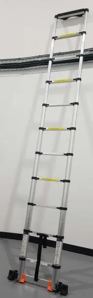 Photo from the official notice: Stepit Professional 3.2m Telescopic Ladder — falls risk
