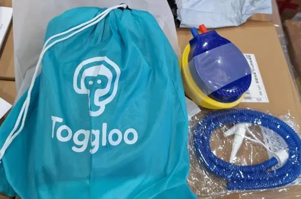 Photo from the official notice: Toggloo Inflatable Bed Guards — suffocation risk