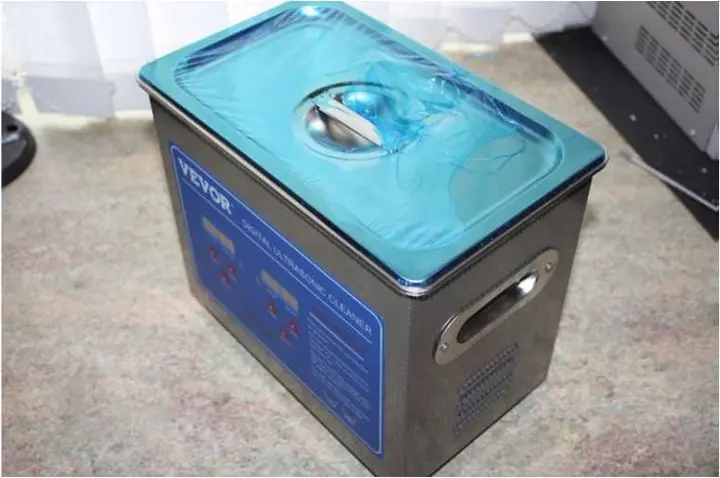 Photo from the official notice: Vevor Ultrasonic Cleaner JPS-20A — electric shock risk