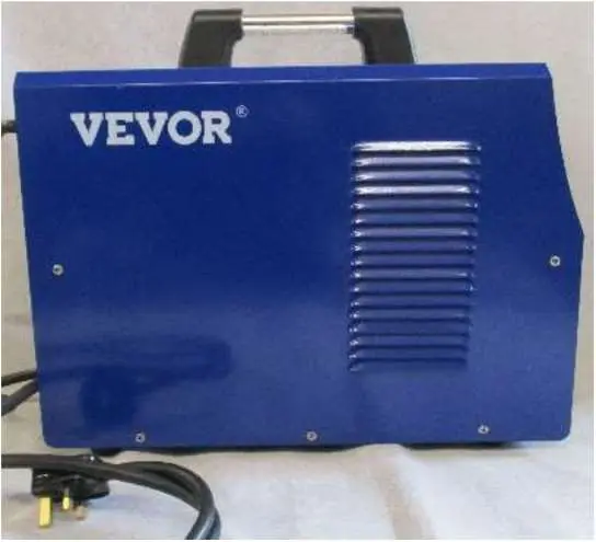 Photo from the official notice: Vevor Welder — burns risk