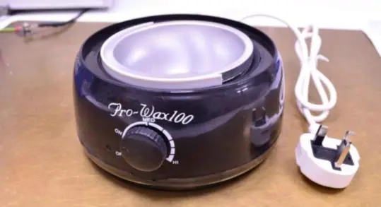 Photo from the official notice: Wax Heater Pro-Wax 100 sold via Amazon — fire risk
