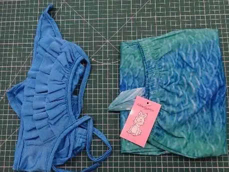 Photo from the official notice: Wishliker Girls’ Mermaid Tail for Swimming with Mermaid Fin and Bikini Set, Princess Cosplay Costume, Set of 4 — drowning risk