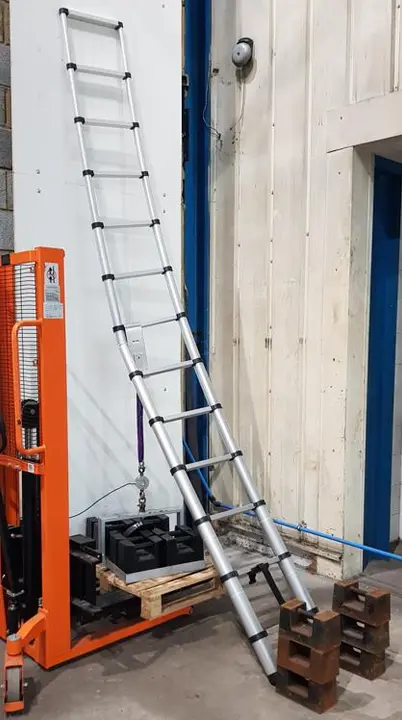 Photo from the official notice: Wolfwise 3.8M Telescopic Ladder sold via Amazon — falls risk