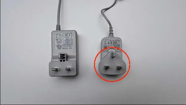 Photo from the official notice: Yoto Player 2nd Generation — electric shock risk