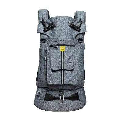 Front of LÍLLÉbaby Active Carrier