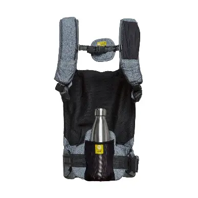 Back of LÍLLÉbaby Active Carrier